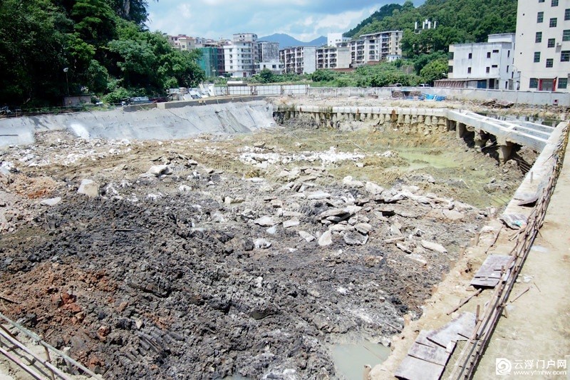 云浮宗圣星光商业广场 云浮宗圣星光商业广场