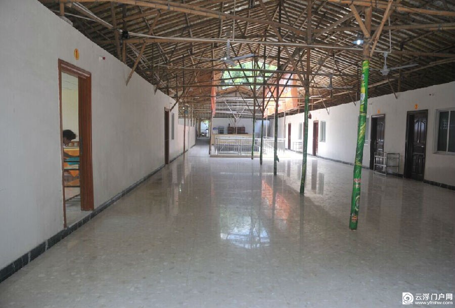 蟠龙山庄农家特色菜土味、绿味,让您回味无穷! 蟠龙山庄农家特色菜土味、绿味,让您回味无穷!